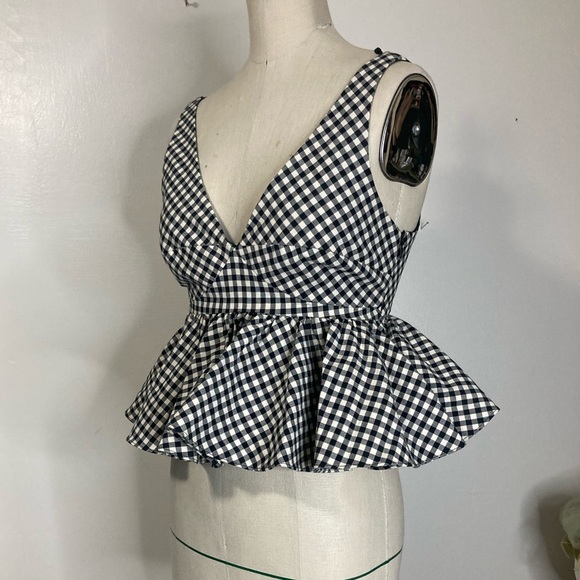 Cottage core gingham peplum milkmaid top - Picture 4 of 10